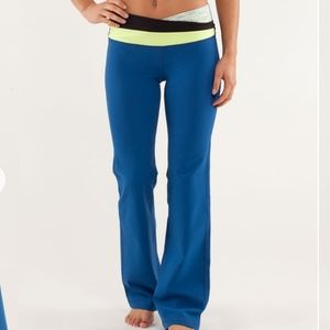 Lululemon Astro Pant Limitless Blu/Wee R Fr Space Polar Crm clarity yellow/blk